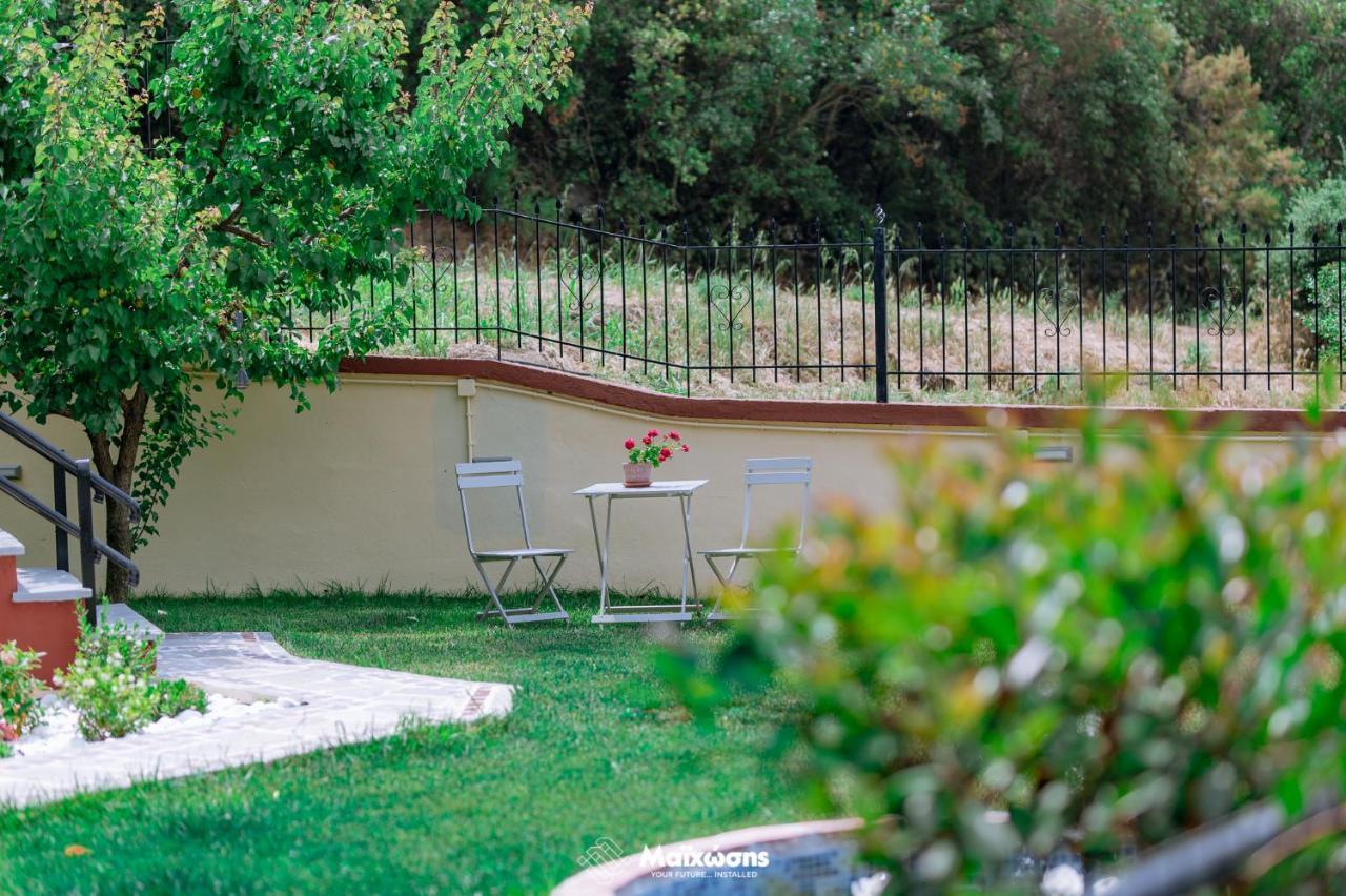Helianthos Villa - Apartment No3 Kavála ภายนอก รูปภาพ