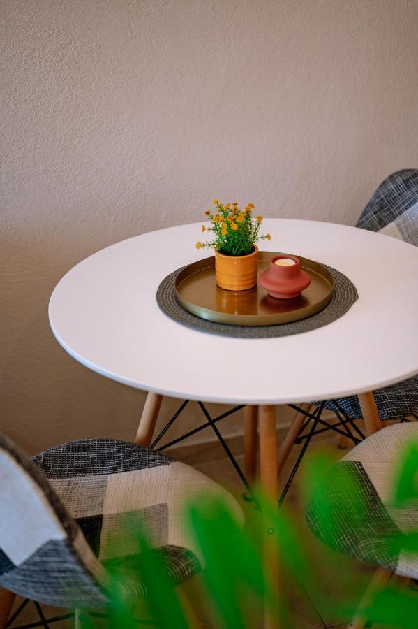 Helianthos Villa - Apartment No3 Kavála ภายนอก รูปภาพ