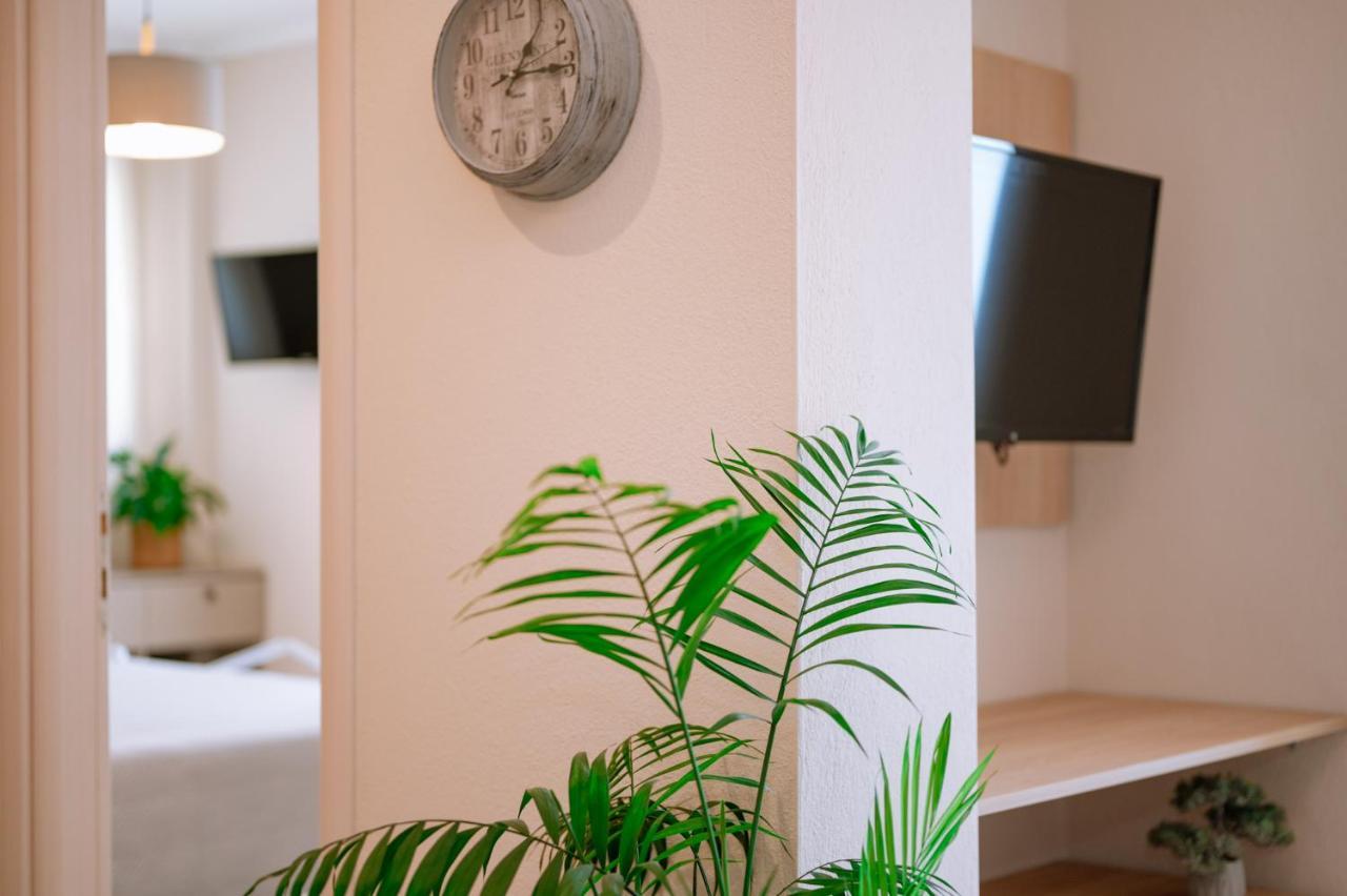 Helianthos Villa - Apartment No3 Kavála ภายนอก รูปภาพ